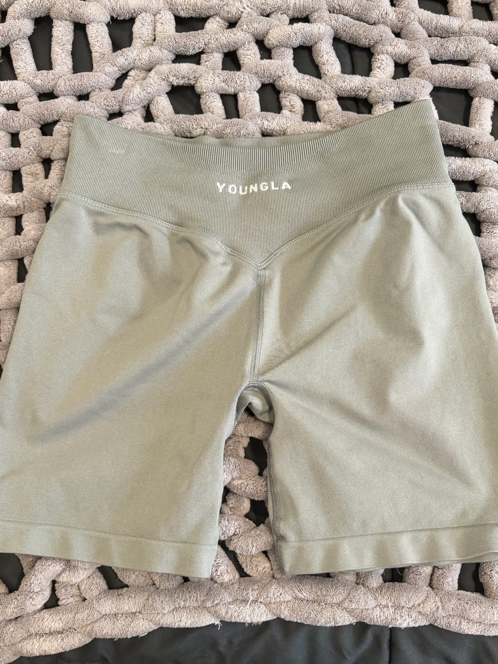 youngla seamless shorts